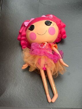 Lalaloopsy doll, specifically the Tippy Tumblelina character